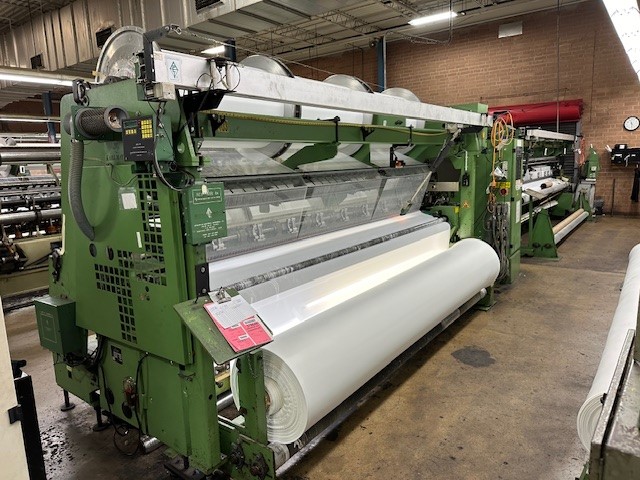 Knitting Machine